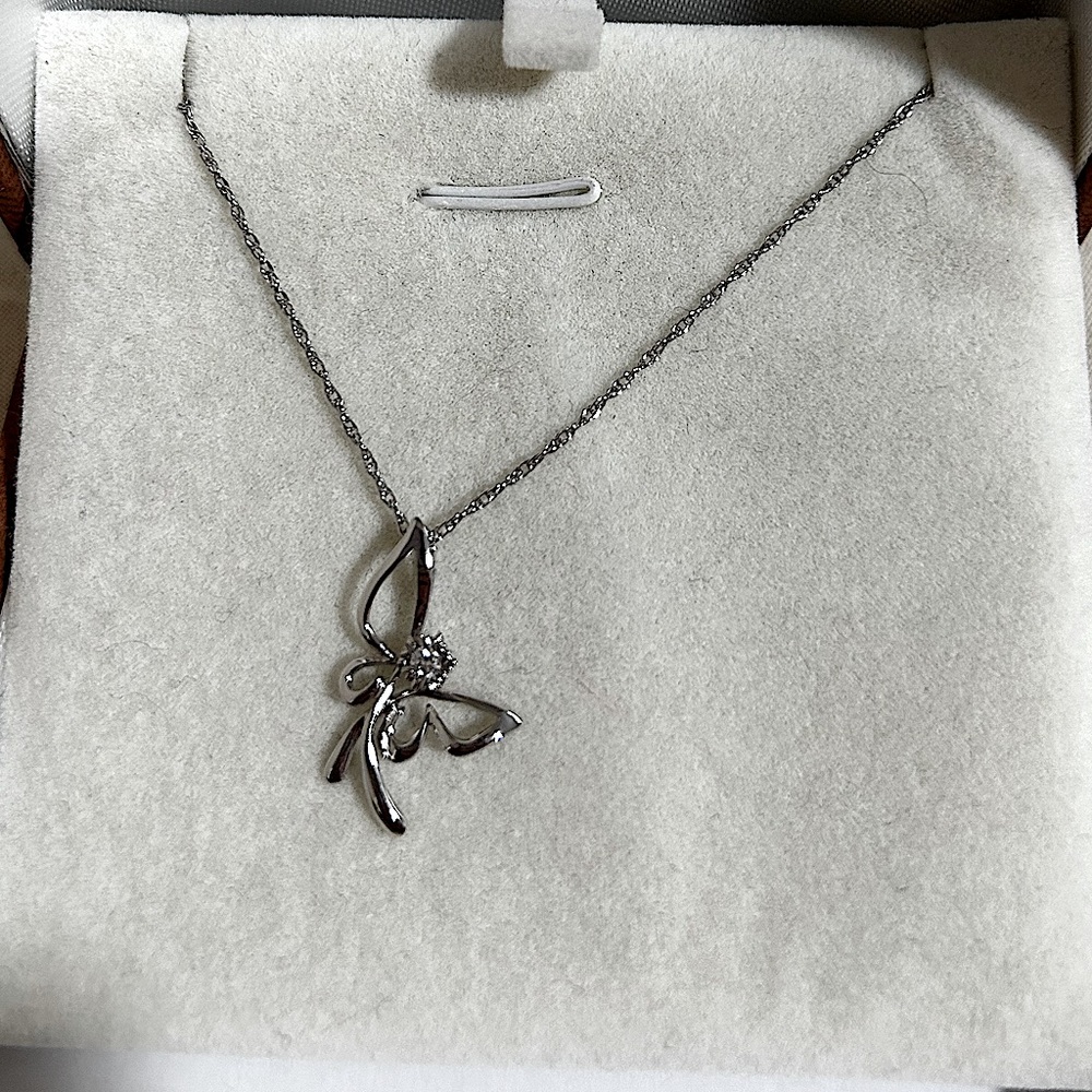 Cathay Jewelry NYC silver butterfly necklace 🦋